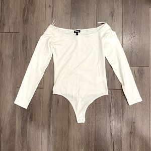 Off shoulder bodysuit